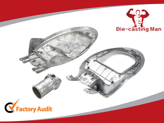 Снабжение жилищем уличного света СИД высокой эффективности алюминиевое на проезжая часть 880 кс 380 кс 180мм